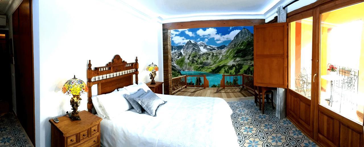 Podiumberg Hotel Quatretondeta Luaran gambar